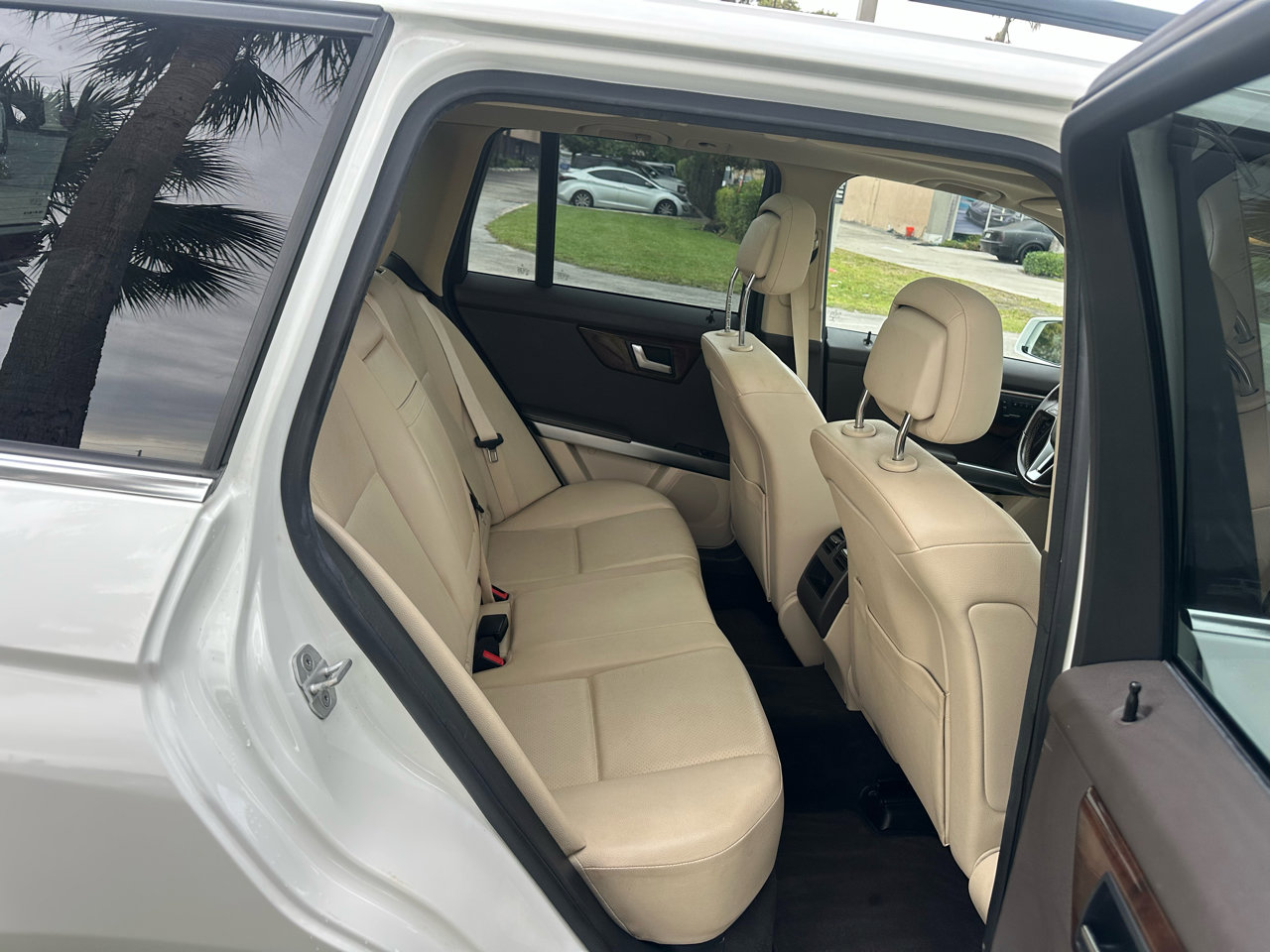 Used 2015 Mercedes-Benz GLK 350 4MATIC image 19