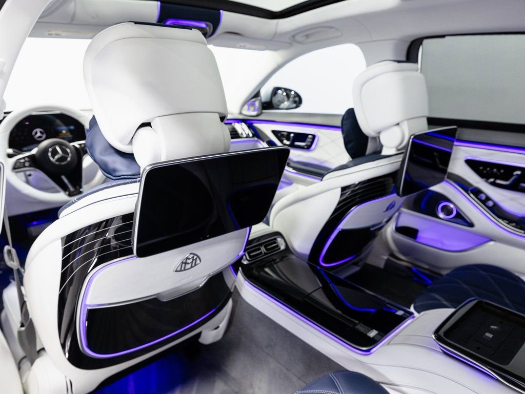 Used 2024 Mercedes-Benz Maybach S 680 4MATIC image 31