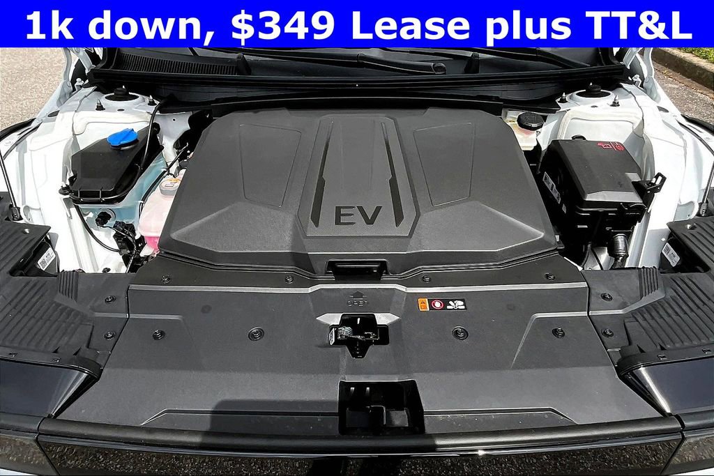 New 2025 Hyundai Ioniq 5 SEL image 10