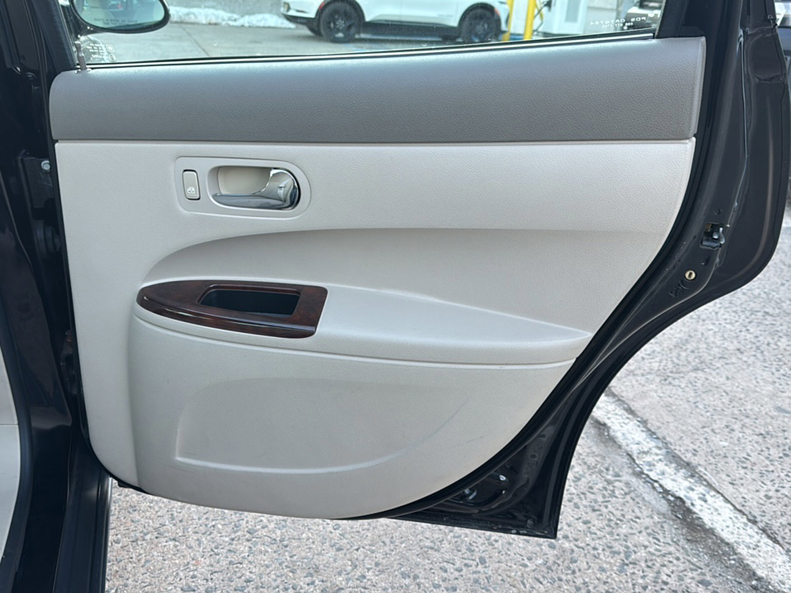 Used 2007 Buick LaCrosse CX w/ Chrome Enhancement Package image 18