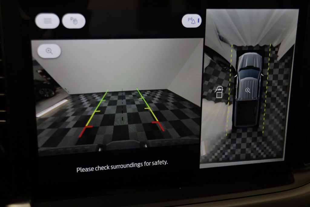 Used 2024 Ford F150 Lightning XLT image 12