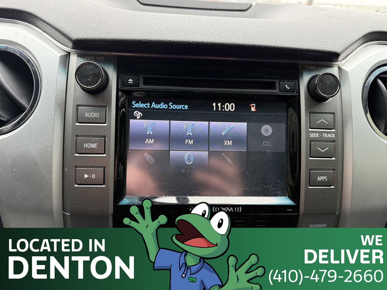 Used 2017 Toyota Tundra SR5 w/ SR5 Upgrade Package image 16