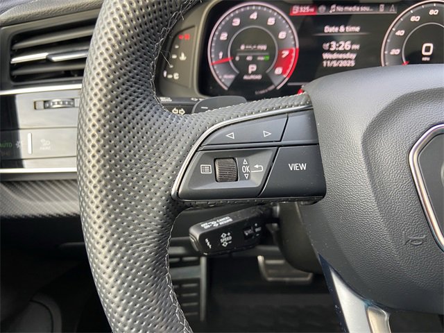 Used 2025 Audi SQ7 Prestige w/ Prestige Package image 17