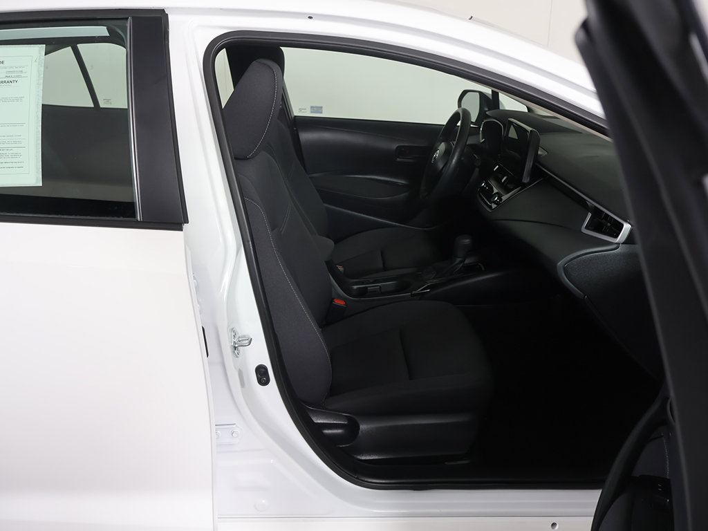 Used 2026 Toyota Corolla LE FWD image 29