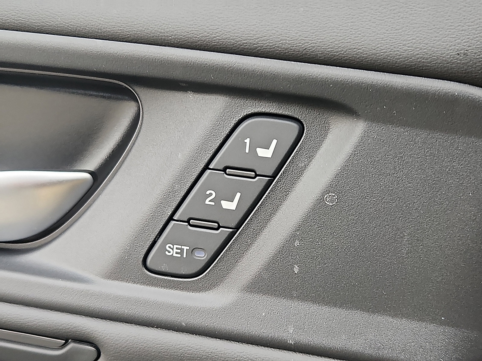 New 2025 Honda Accord EX-L image 16