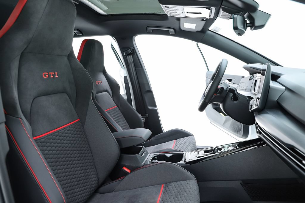 New 2026 Volkswagen GTI SE FWD image 34