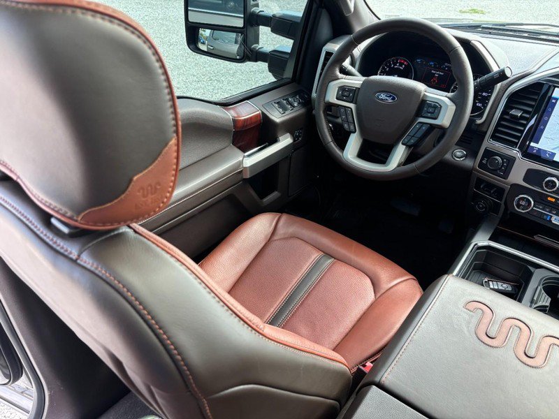 Used 2022 Ford F350 King Ranch w/ King Ranch Ultimate Package AWD/4WD image 14