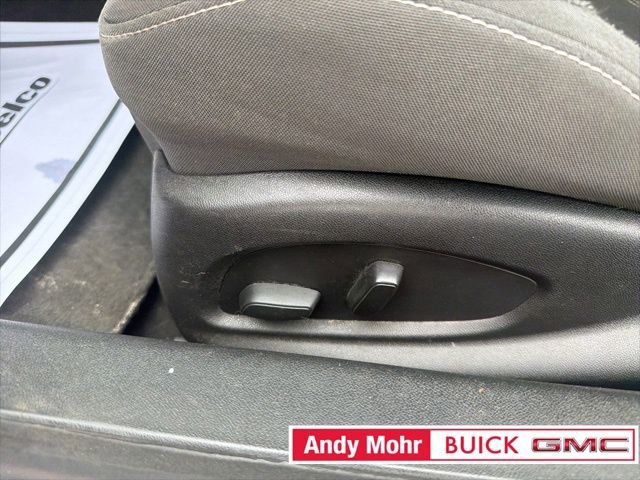 Used 2016 Chevrolet Camaro LT image 24