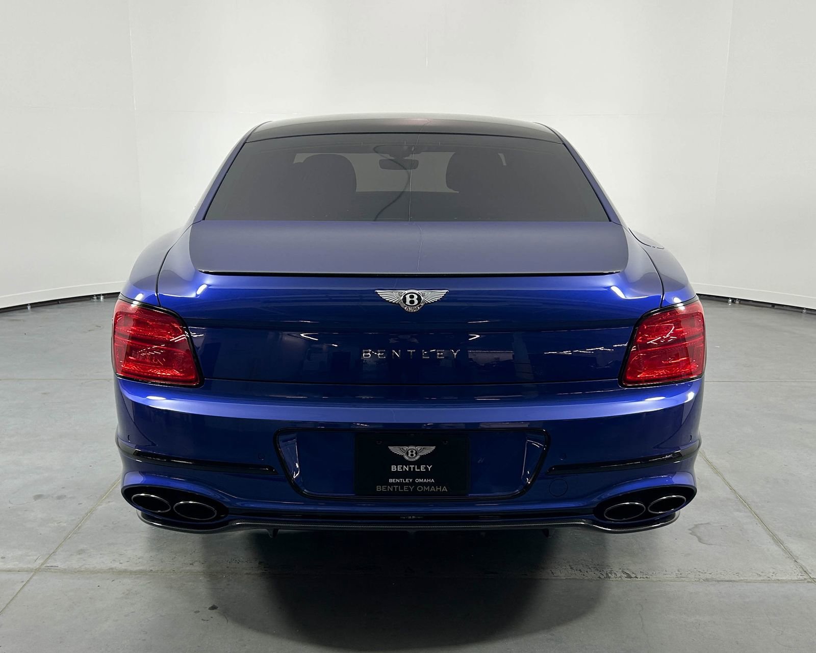 Used 2024 Bentley Flying Spur V8 AWD/4WD image 10