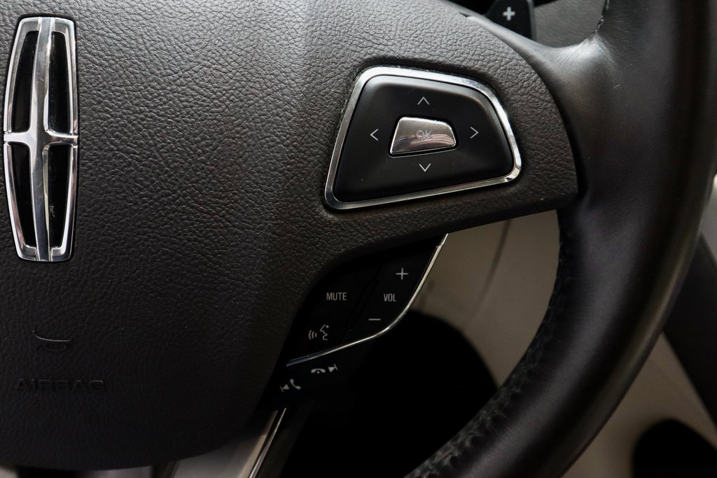 Used 2018 Lincoln MKC Reserve w/ Lincoln MKC Climate Package image 34