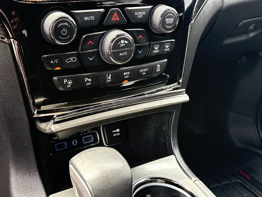 Used 2020 Jeep Grand Cherokee High Altitude AWD/4WD image 33