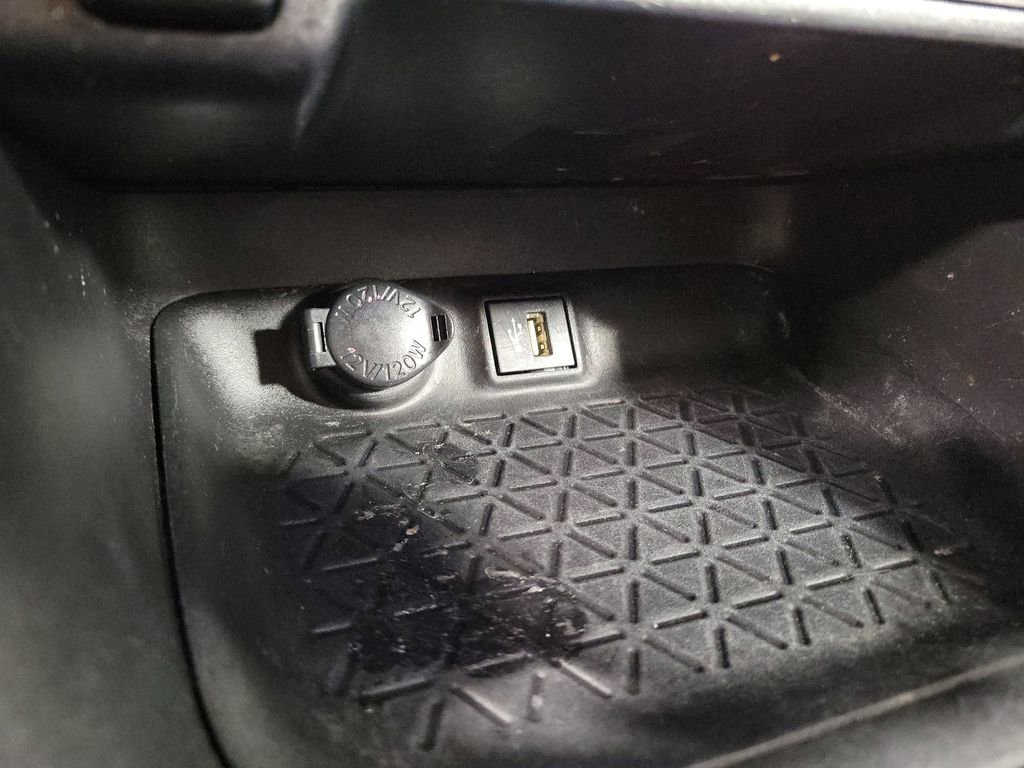 Used 2023 Toyota RAV4 LE image 16