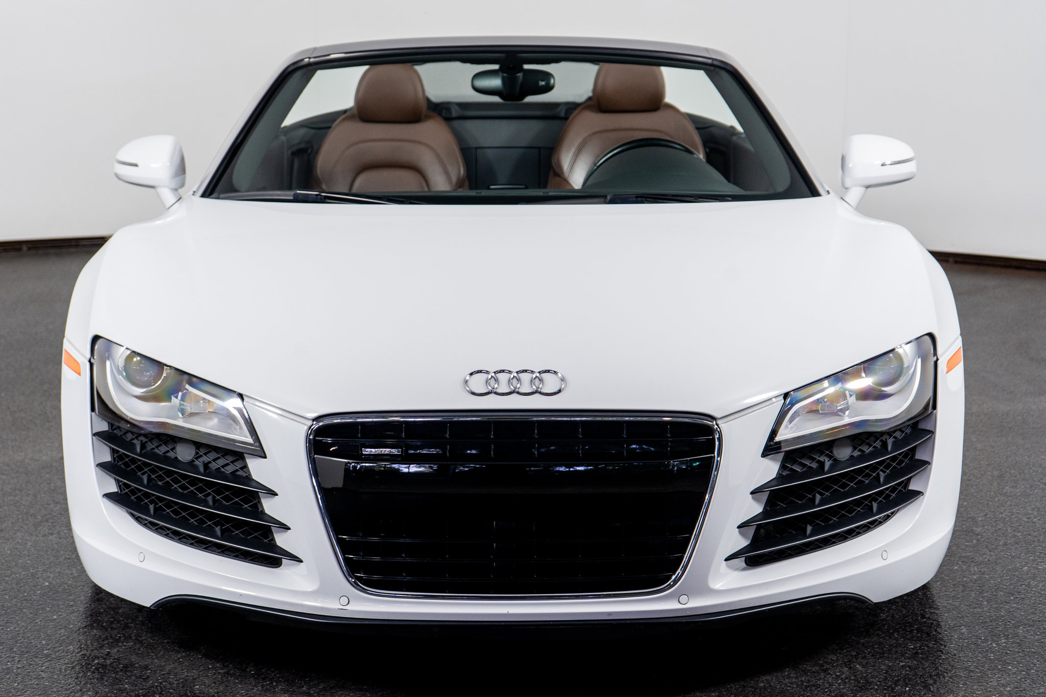 Used 2011 Audi R8 V8 image 23