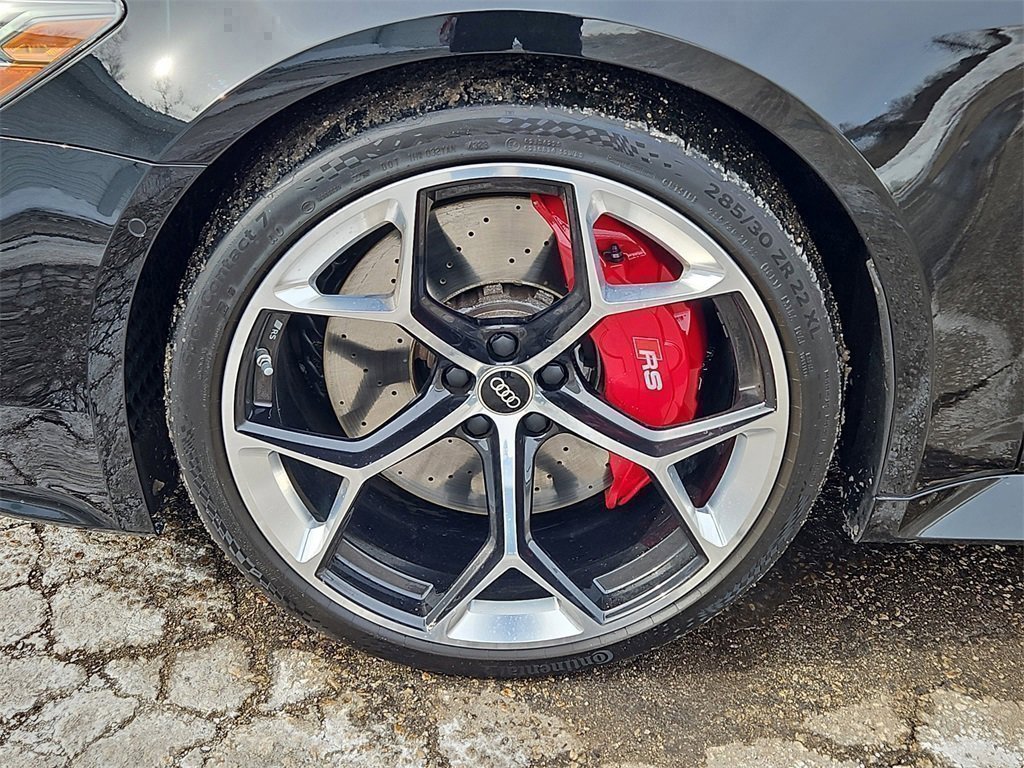 Used 2024 Audi RS 6 performance image 11