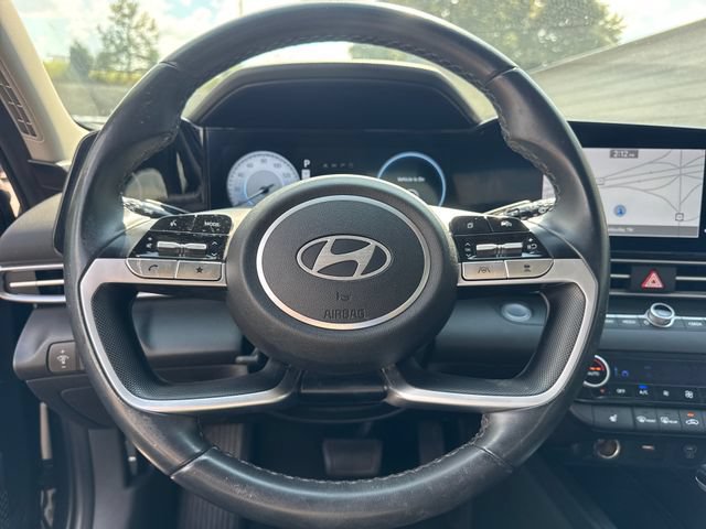 Used 2024 Hyundai Elantra Limited FWD image 20