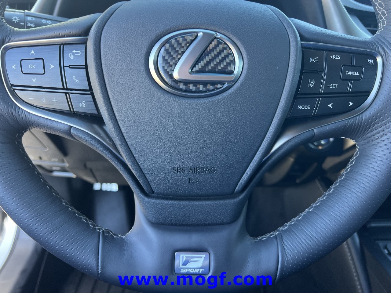 Used 2019 Lexus ES 350 F Sport w/ Accessory Package 2 FWD image 12