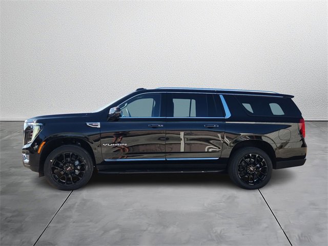 New 2026 GMC Yukon XL Elevation w/ Elevation Premium Package image 3