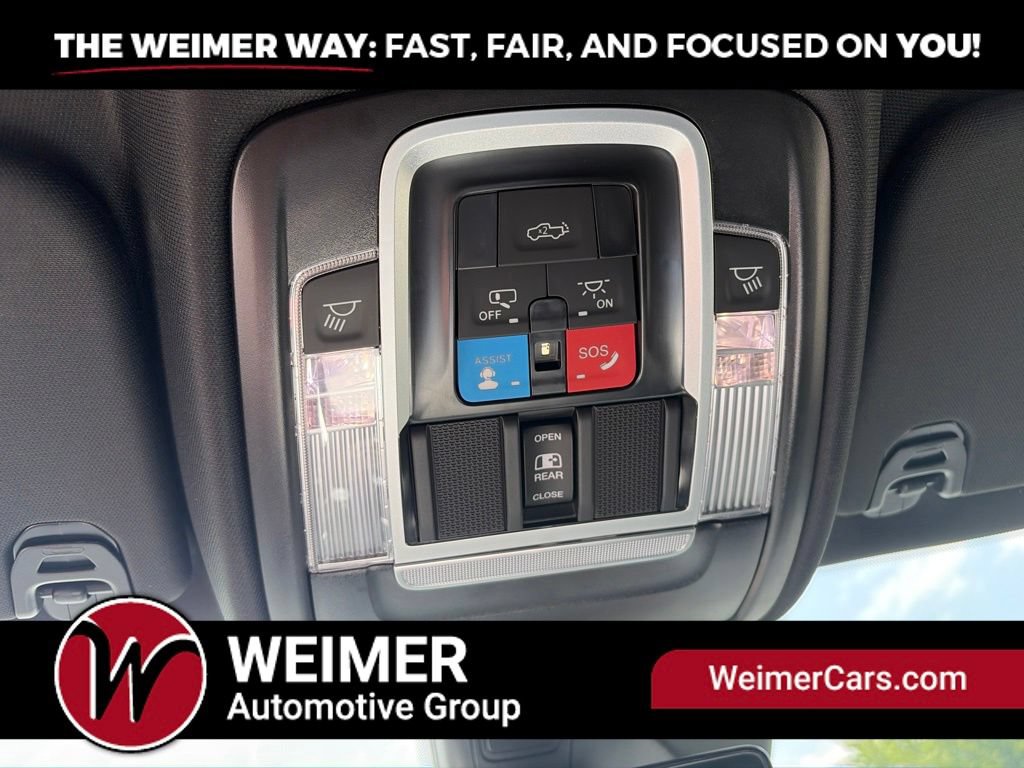Used 2025 RAM 1500 Big Horn AWD/4WD image 31