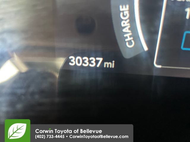 Used 2025 Toyota Camry SE FWD image 16