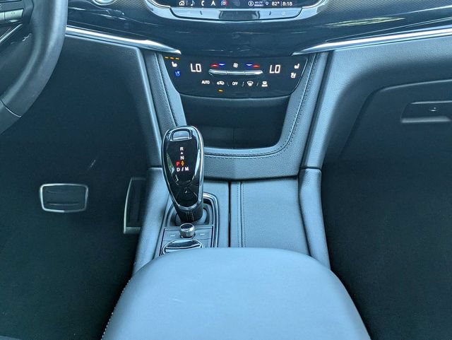 Certified 2025 Cadillac XT6 Sport w/ Platinum Package AWD/4WD image 21