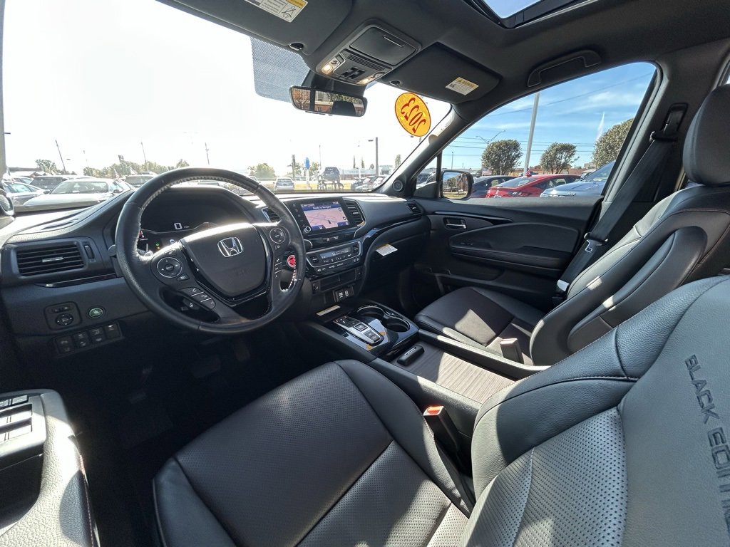 Used 2023 Honda Ridgeline Black Edition image 10