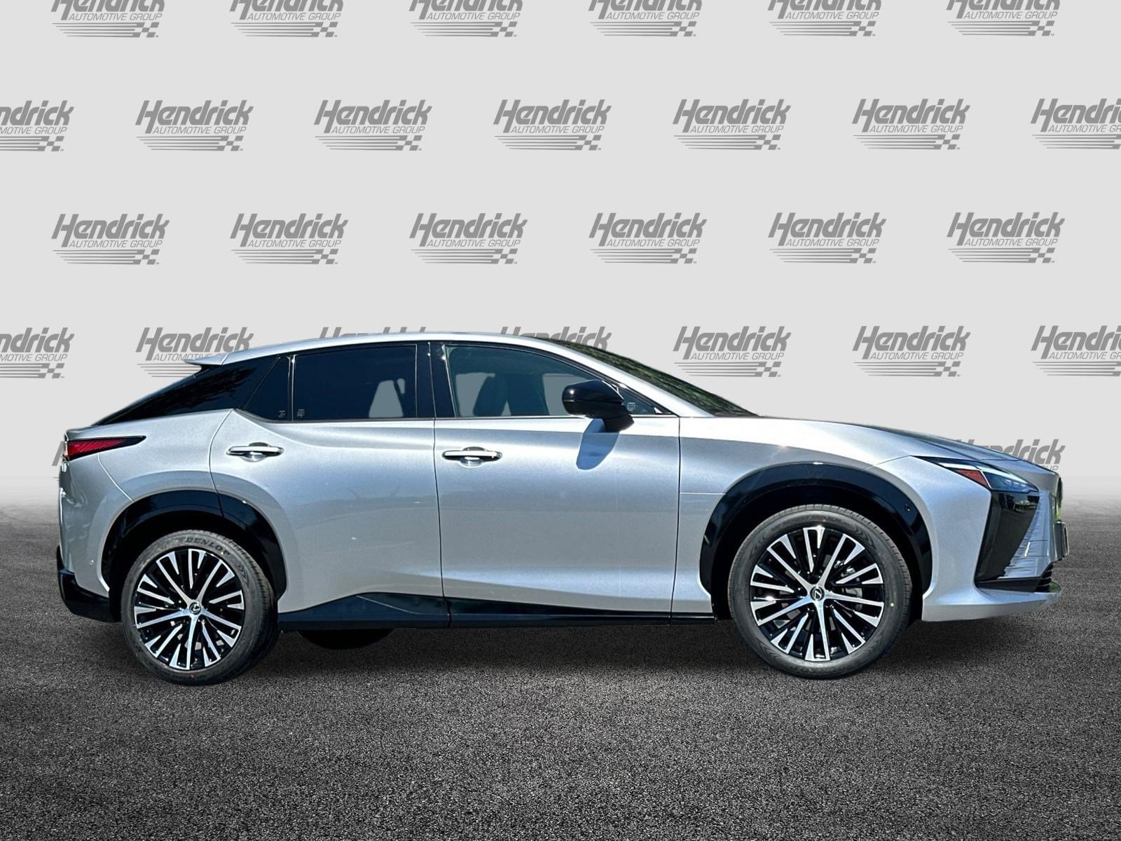 Certified 2024 Lexus RZ 300e Premium FWD image 3