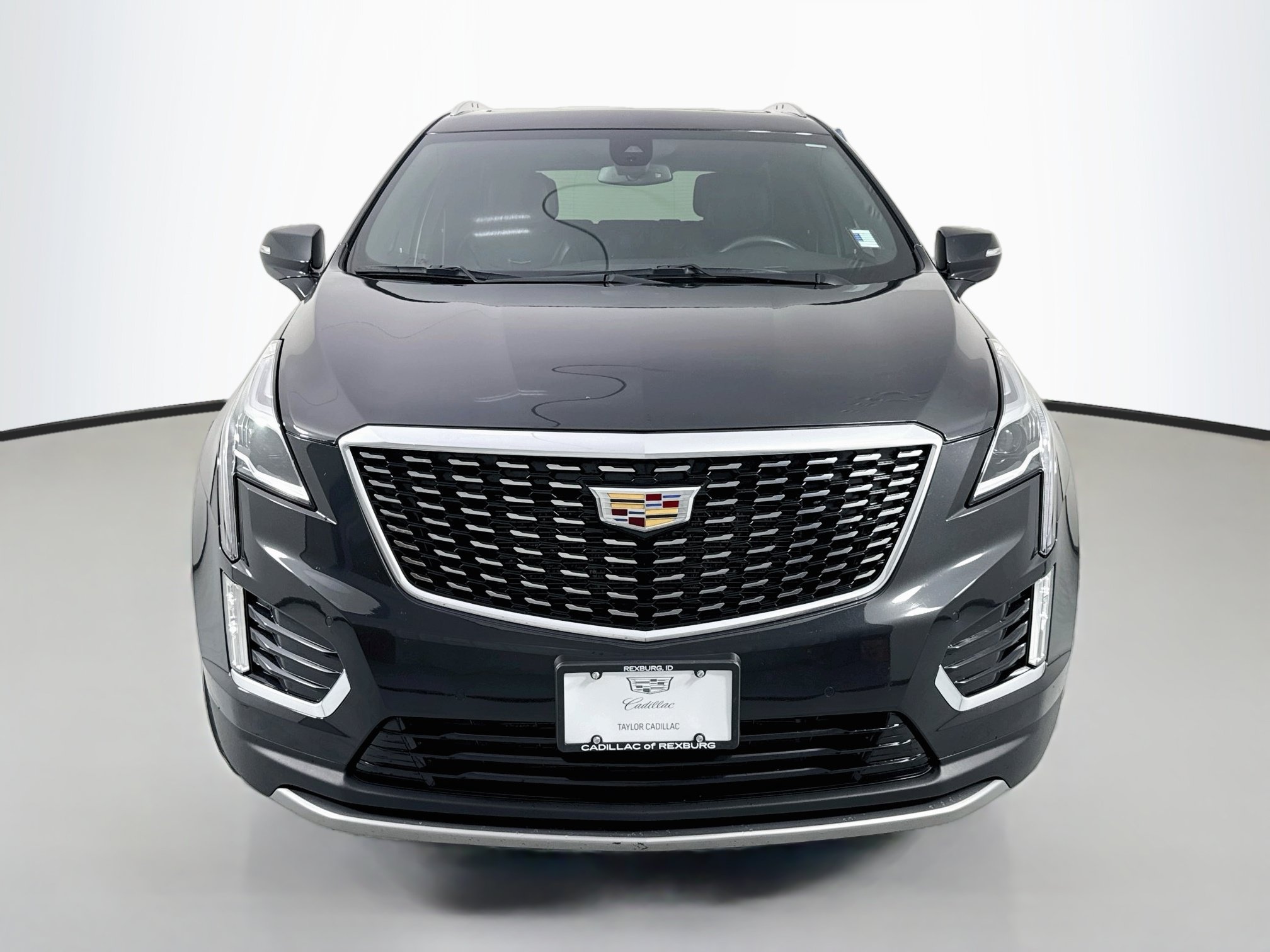 Certified 2020 Cadillac XT5 Premium Luxury AWD/4WD image 2