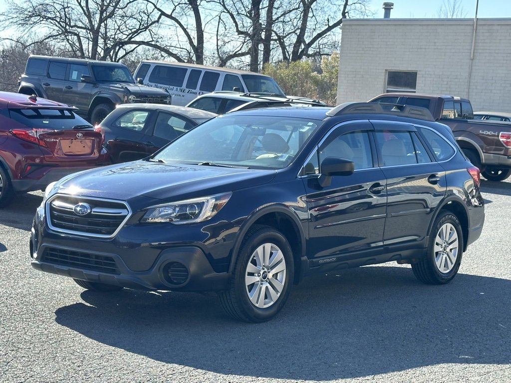 Used 2018 Subaru Outback 2.5i image 2