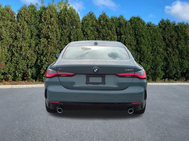 Used 2025 BMW 430i xDrive Coupe w/ Premium Package AWD/4WD image 5