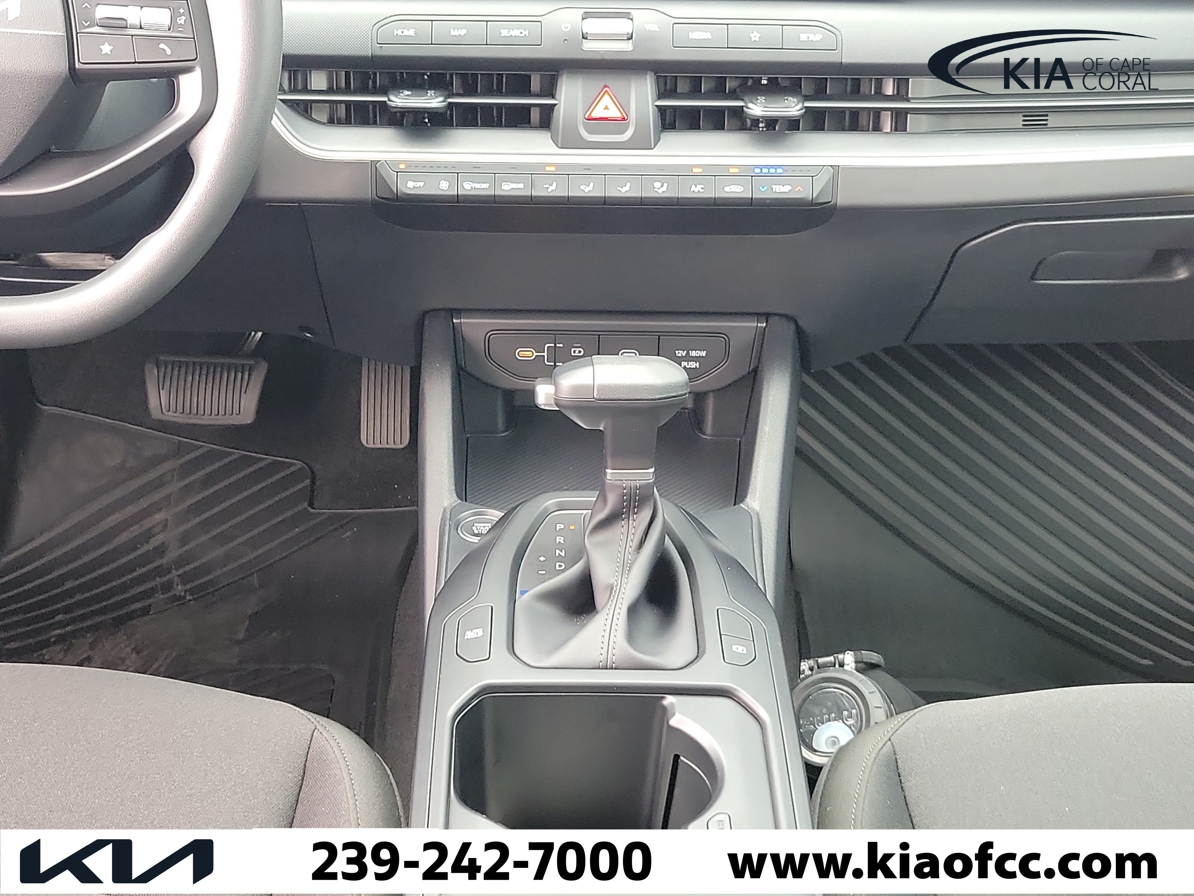 New 2026 Kia K4 FWD image 18