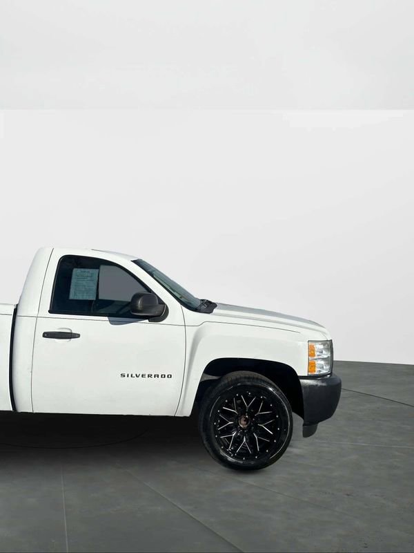 Used 2013 Chevrolet Silverado 1500 W/T image 4