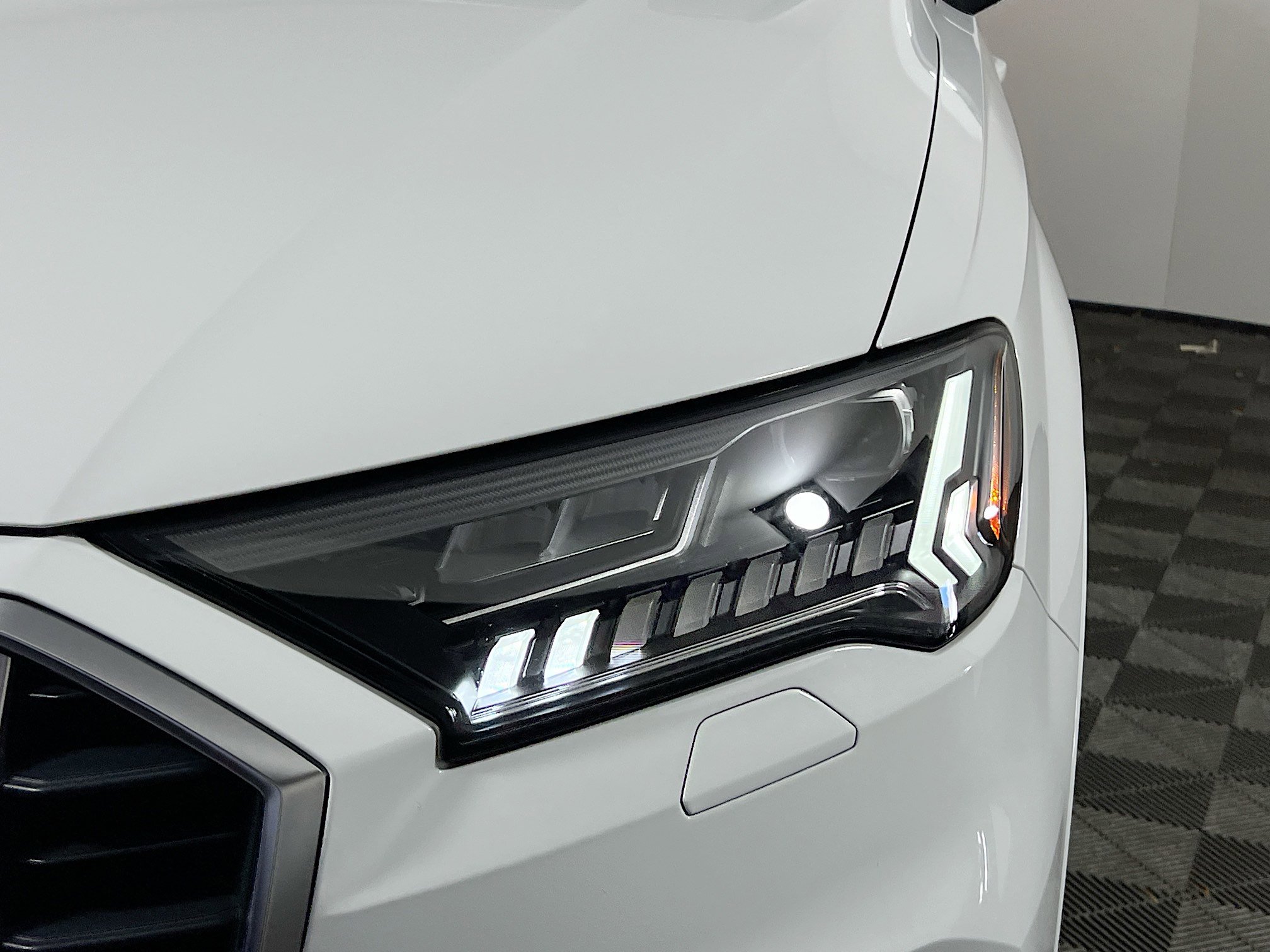 Used 2024 Audi Q7 2.0T Premium Plus image 11