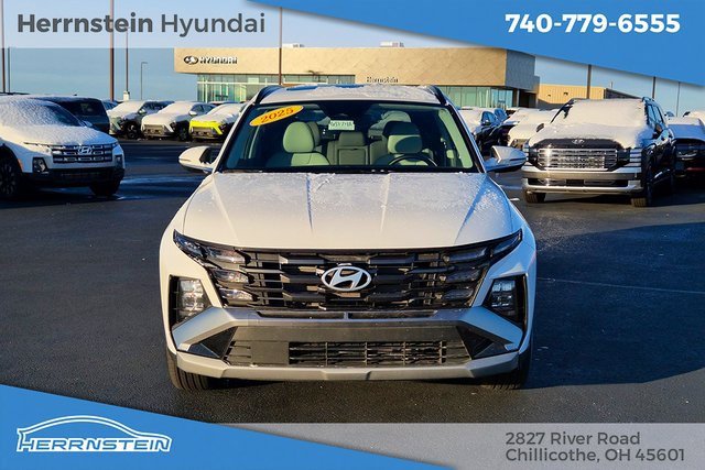 Certified 2025 Hyundai Tucson SEL image 2
