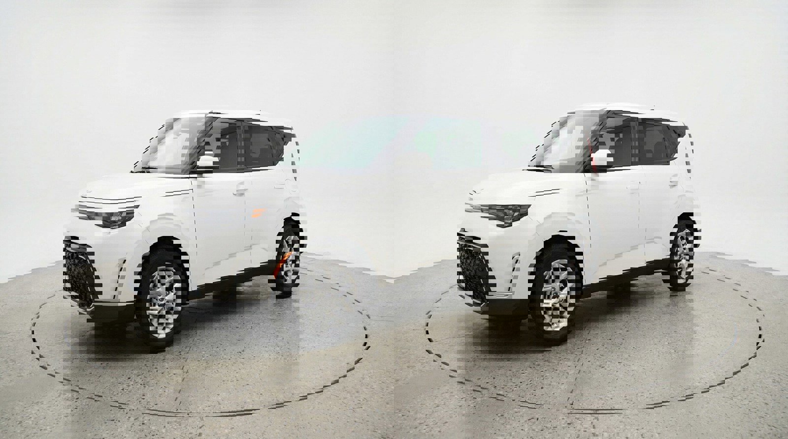 Used 2025 Kia Soul LX w/ LX Technology Package image 3