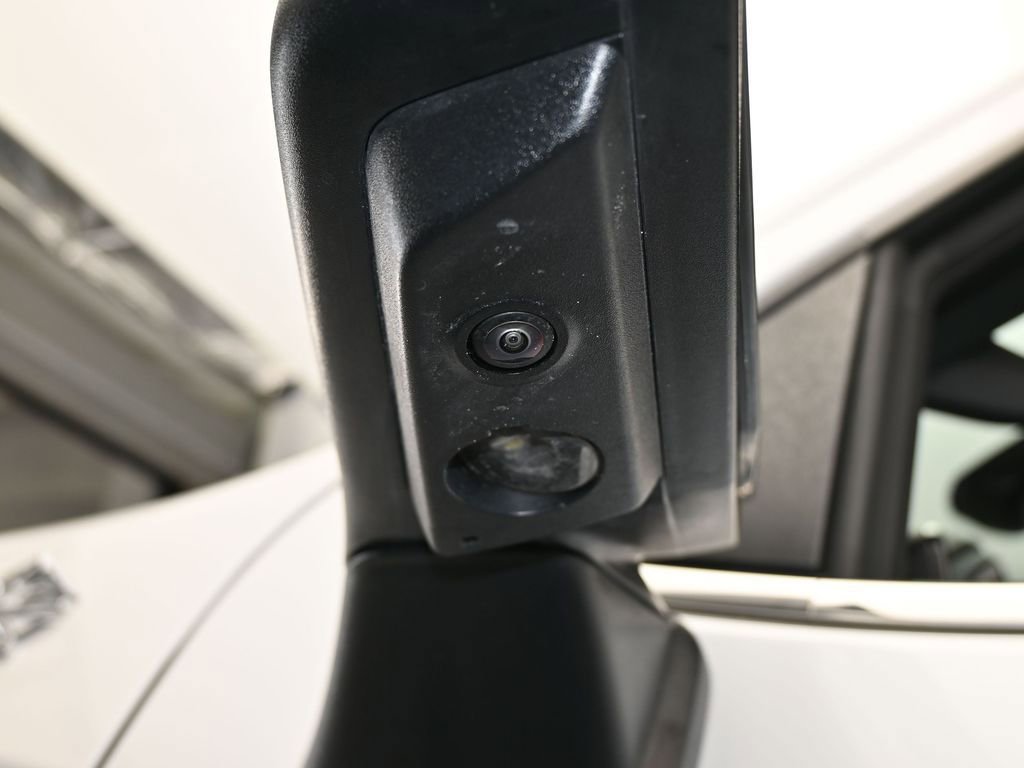 Used 2024 Chevrolet Silverado 1500 High Country w/ Technology Package image 63