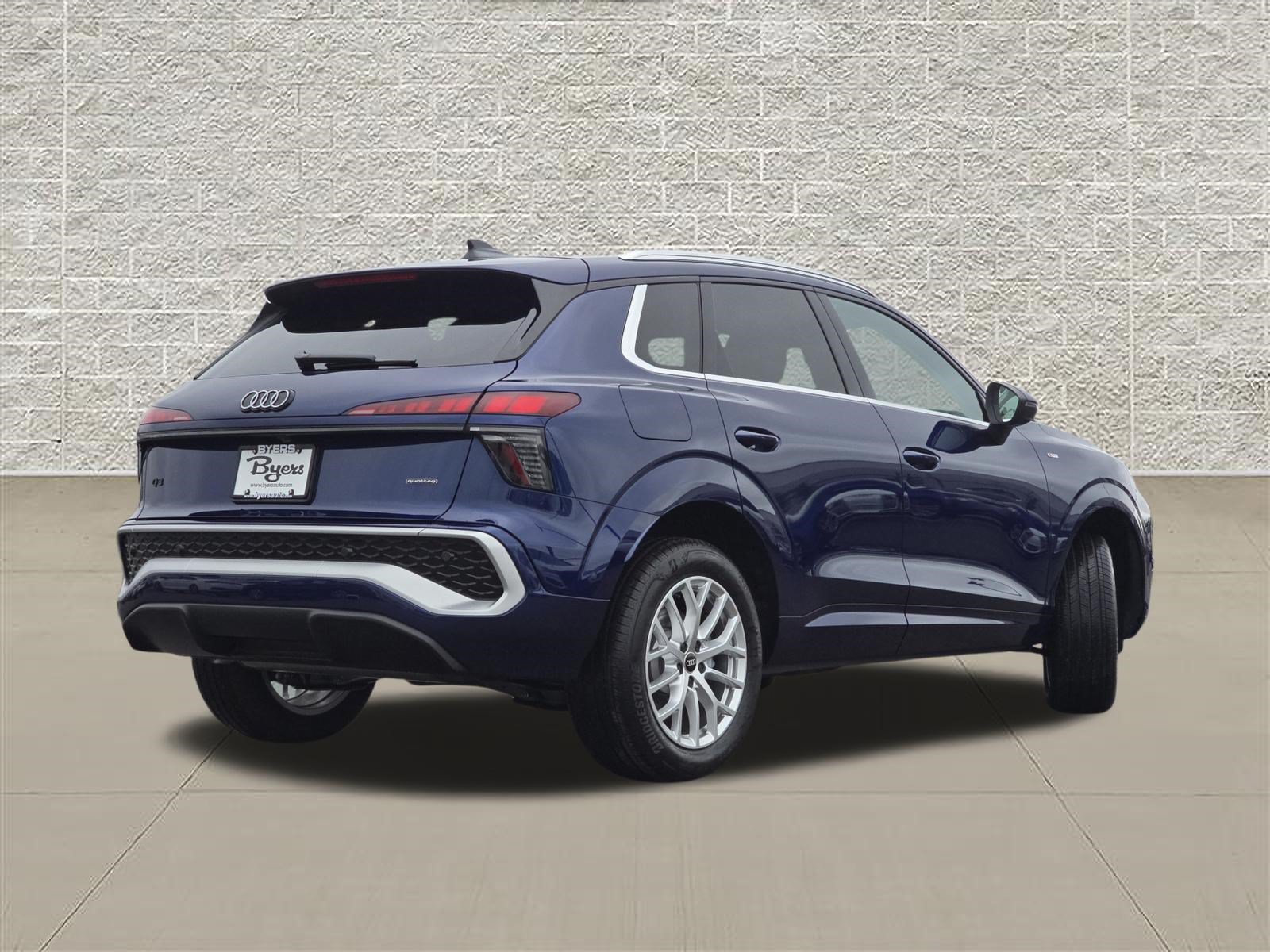 New 2026 Audi Q3 quattro 2.0T AWD/4WD image 7