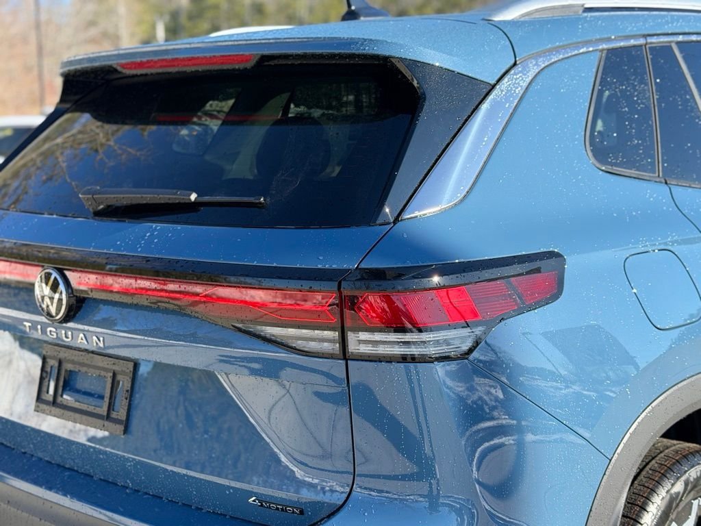 New 2026 Volkswagen Tiguan SE image 11