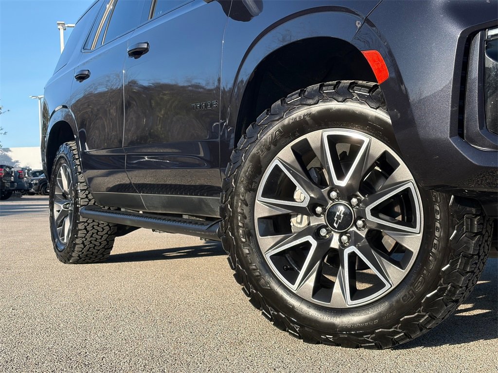Used 2022 Chevrolet Tahoe Z71 w/ Z71 Off-Road Package image 2