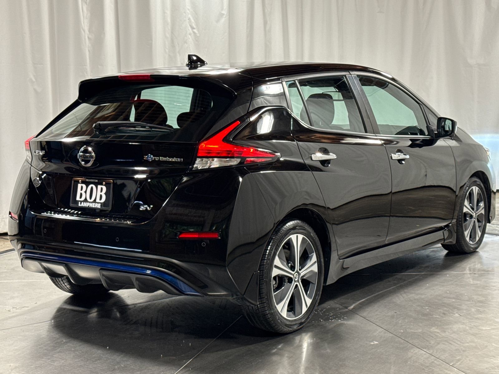 Used 2020 Nissan Leaf SV w/ SV Technology Package FWD image 10