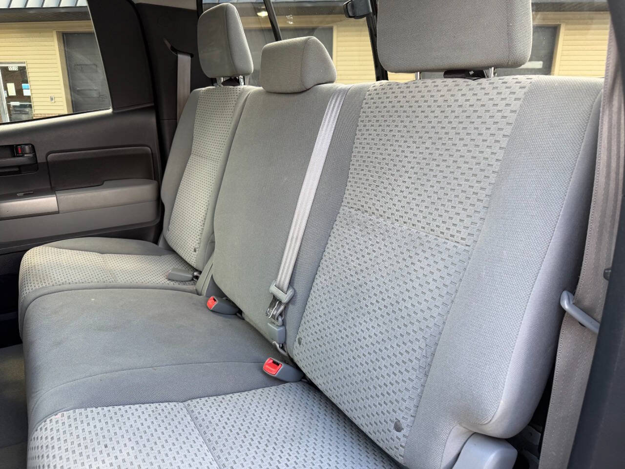 Used 2010 Toyota Tundra 4x4 Double Cab image 29