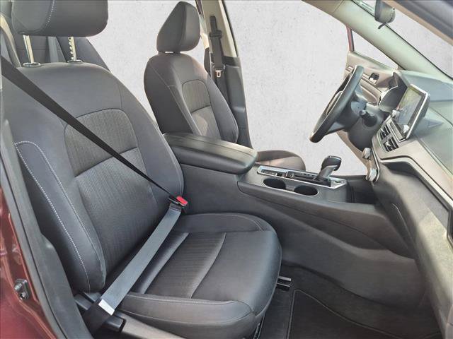 Used 2025 Nissan Altima 2.5 SV AWD/4WD image 19