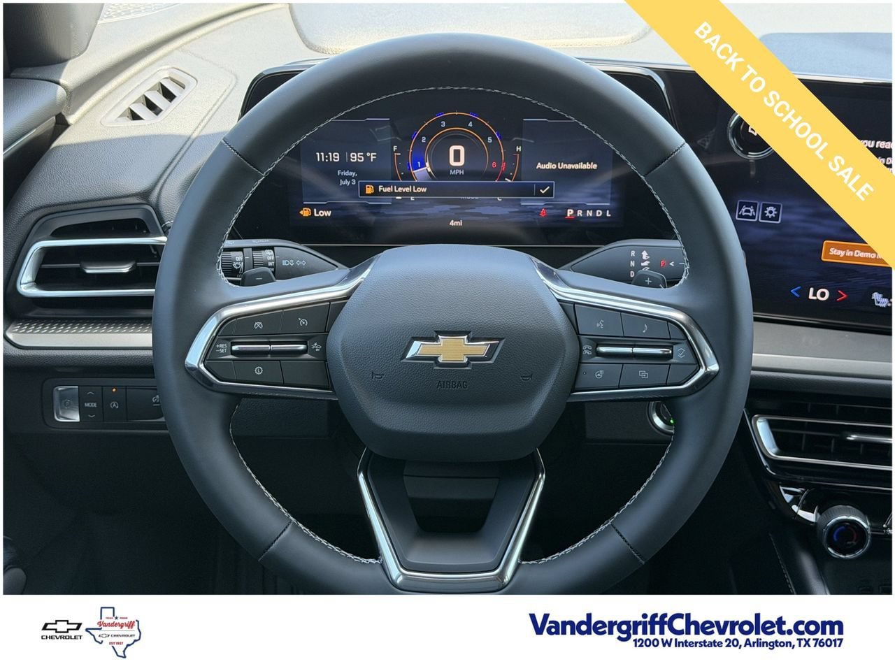 New 2026 Chevrolet Traverse LT FWD image 12