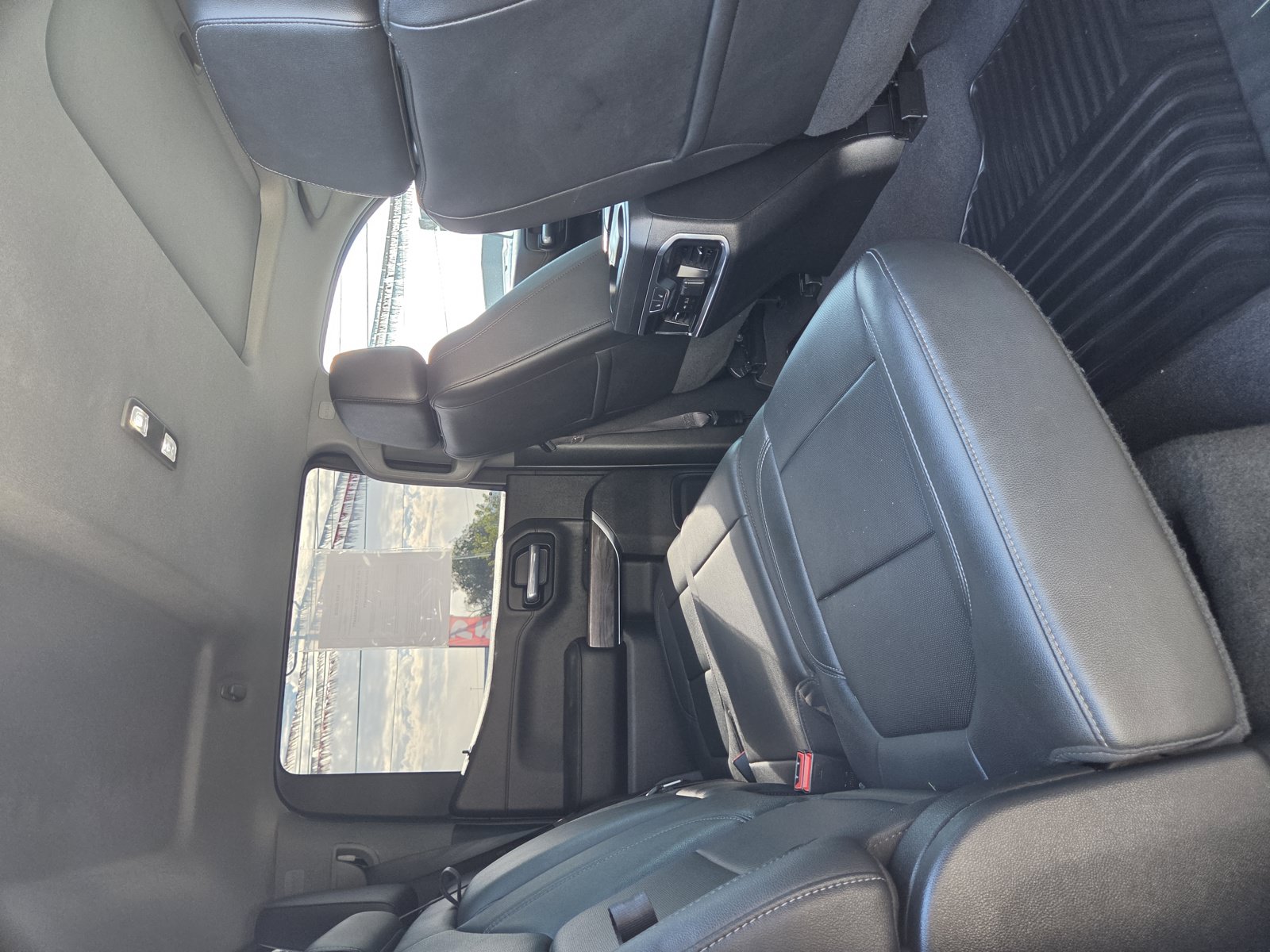Used 2019 Chevrolet Silverado 1500 LTZ w/ LTZ Plus Package AWD/4WD image 10