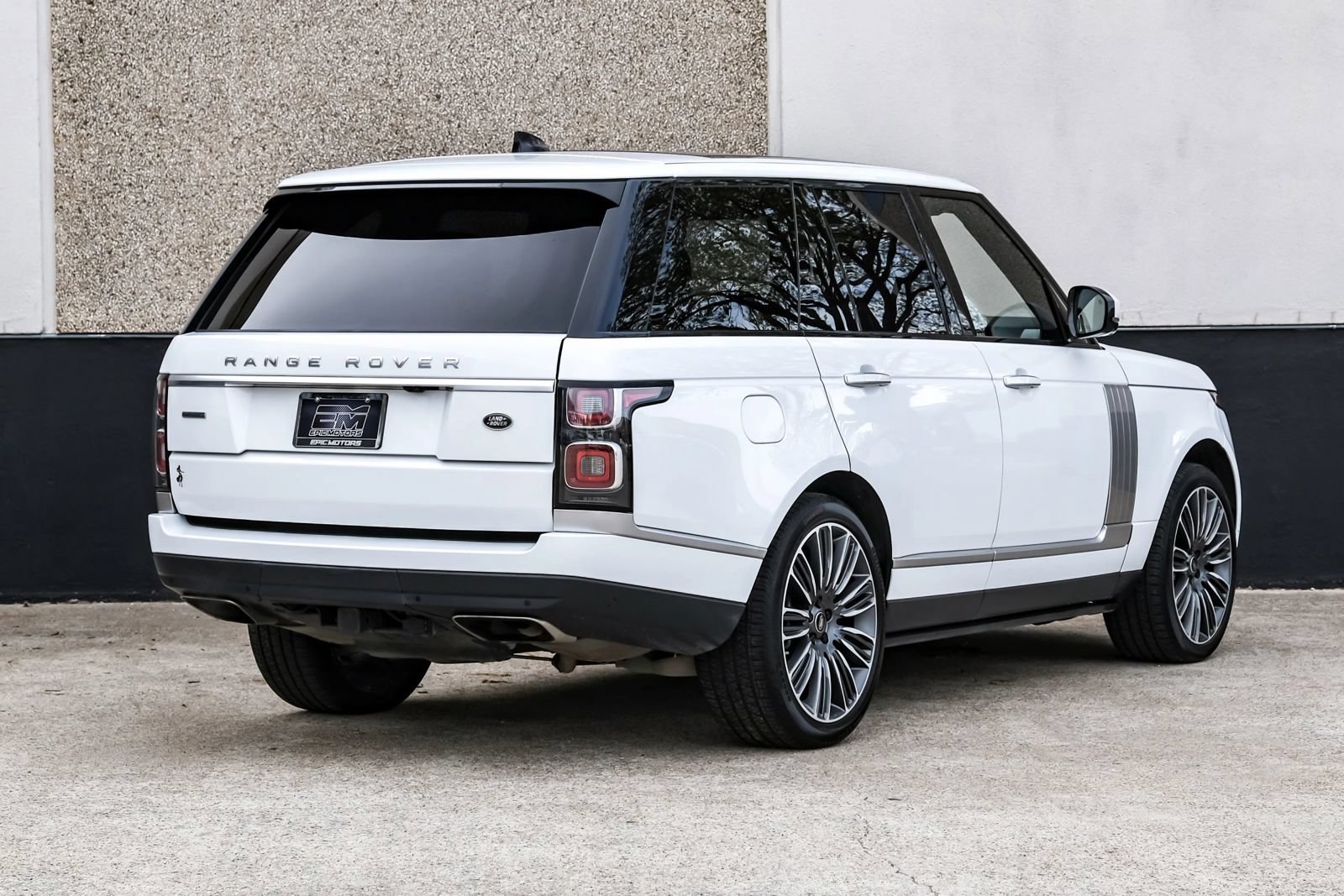 Used 2018 Land Rover Range Rover Autobiography AWD/4WD image 5