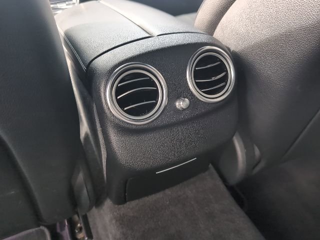 Used 2017 Mercedes-Benz E 300 4MATIC image 25