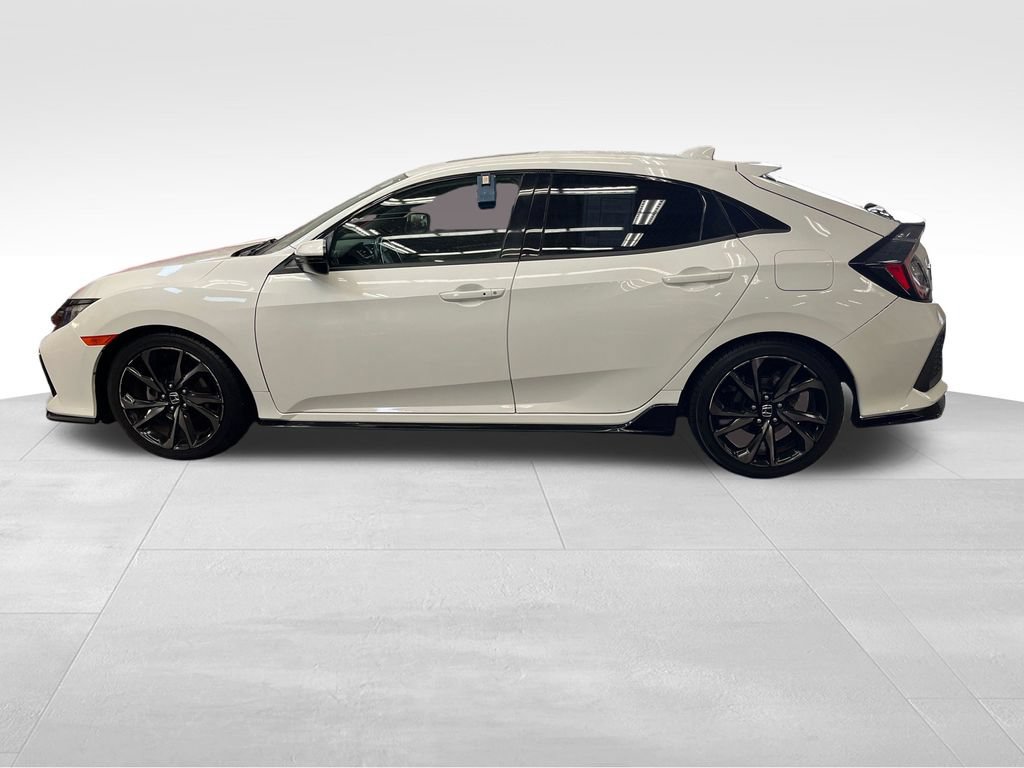 Used 2018 Honda Civic Sport Touring image 2
