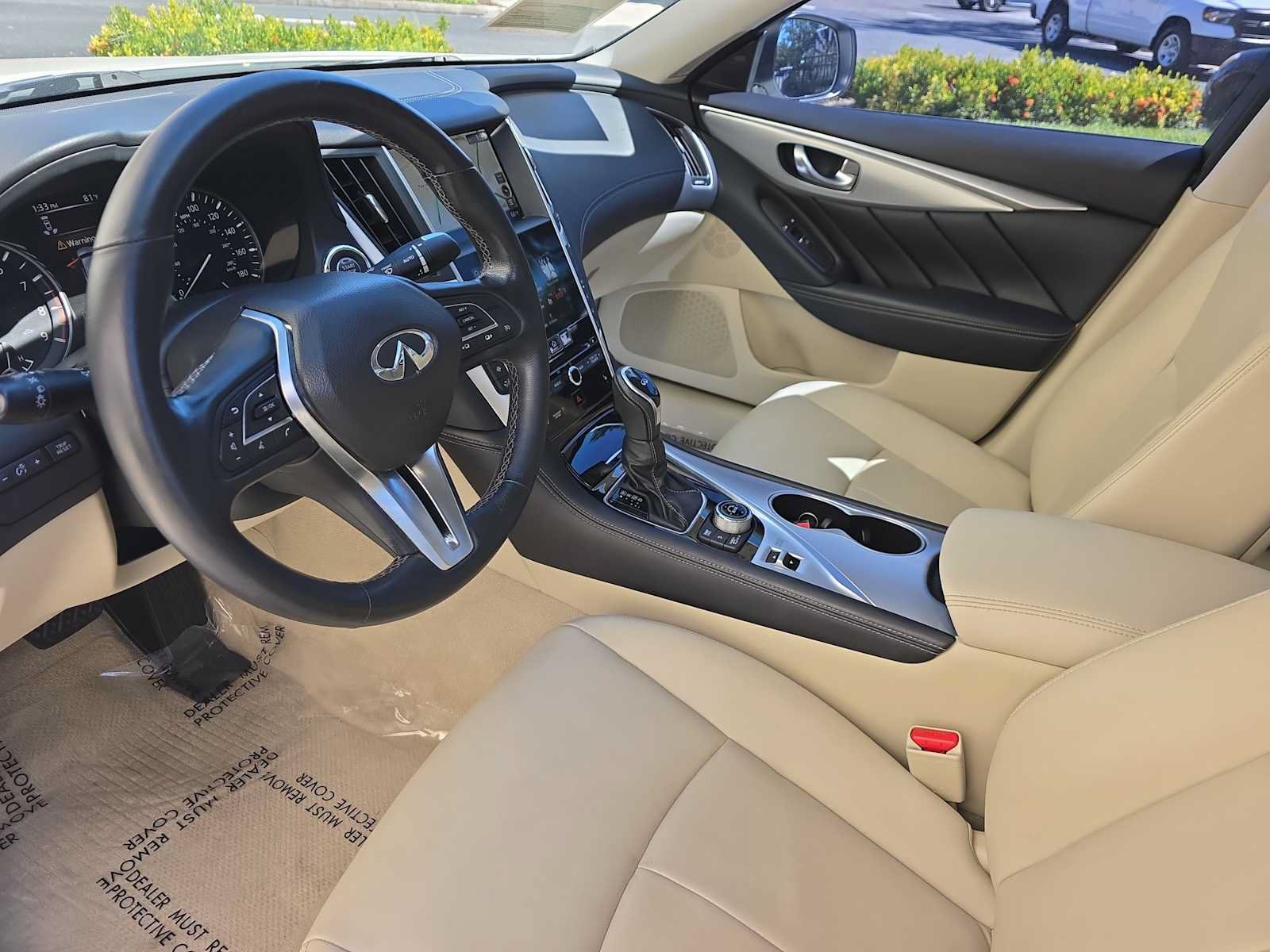 Used 2020 INFINITI Q50 Luxe w/ Essential Package (3.0T Luxe) AWD/4WD image 19