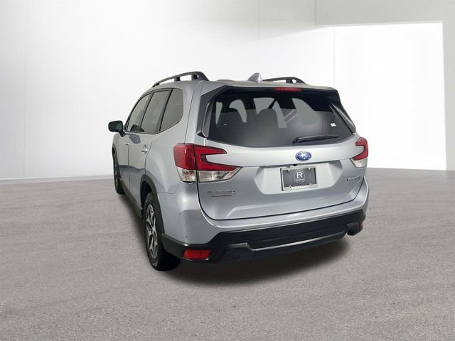 Used 2022 Subaru Forester Premium AWD/4WD image 31