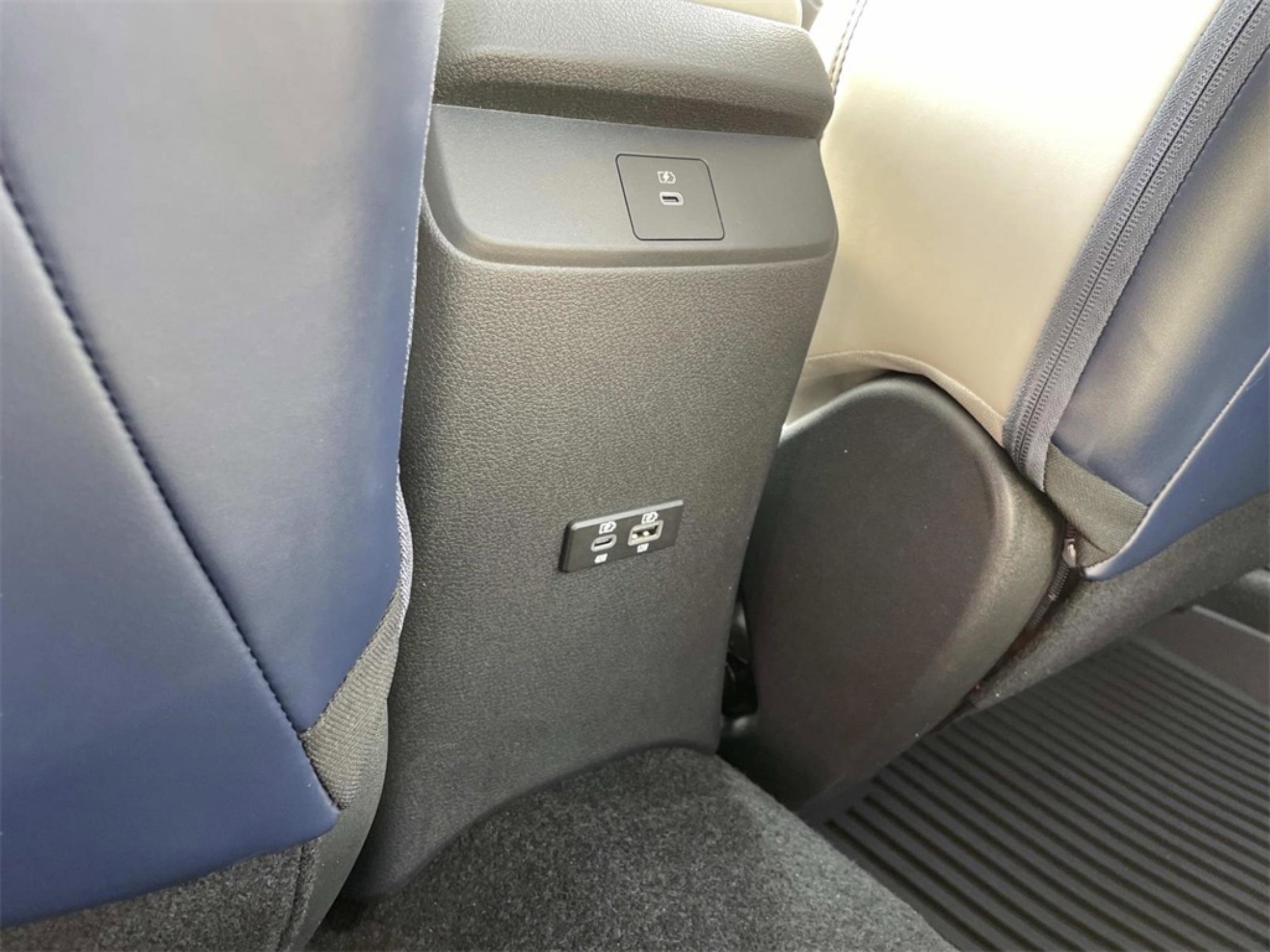 New 2026 Nissan Sentra SL w/ Floor Mat Package image 10