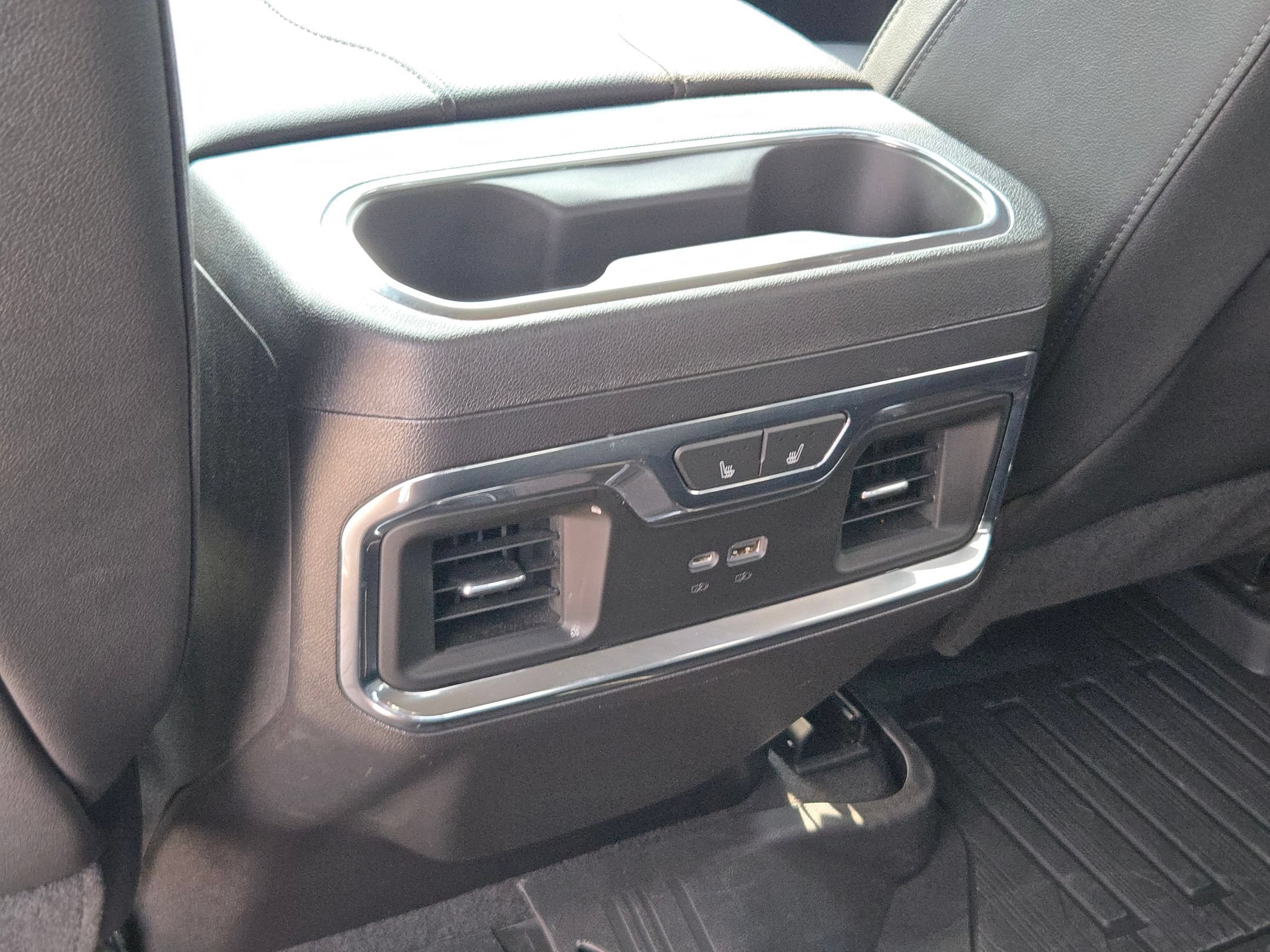 Used 2024 GMC Sierra 1500 SLT RWD image 23